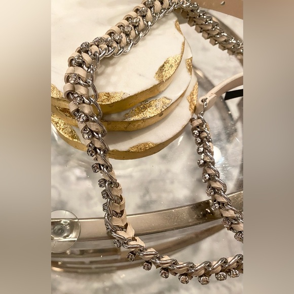 Express tan Leather look & silver metal chain Belt with rhinestone detail size L - Picture 3 of 13